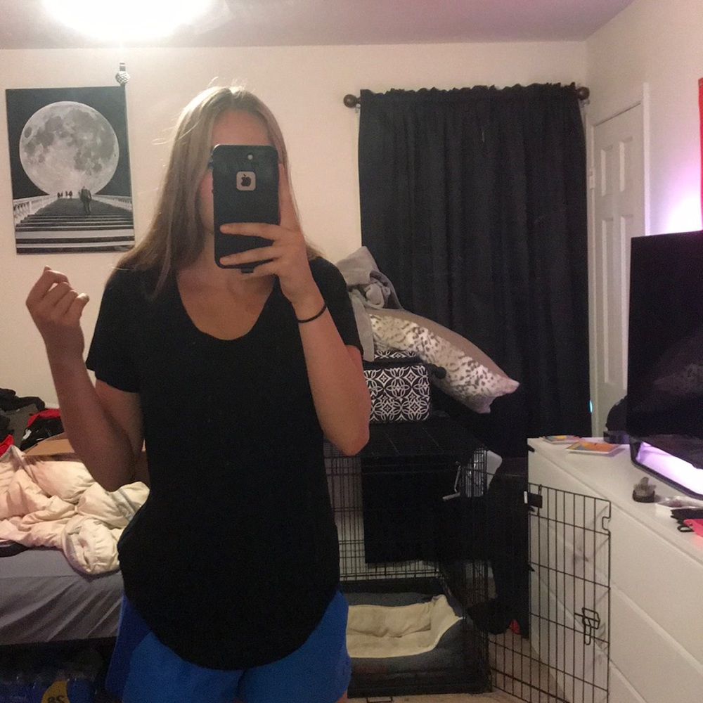 Black shirt